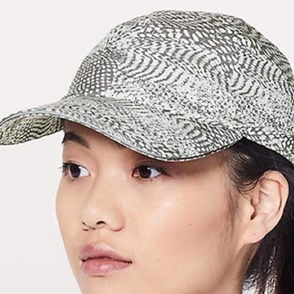 NWT lululemon baller hat - Picture 3 of 6